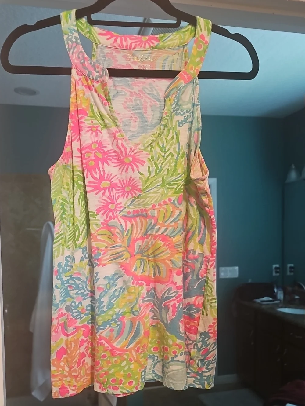 LILLY PULITZER TANK RN # 88189 - Picture 2 of 5
